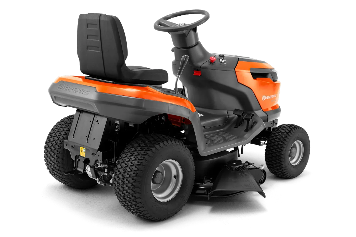 Vue arrière du Husqvarna TS 114 et de son carter de coupe