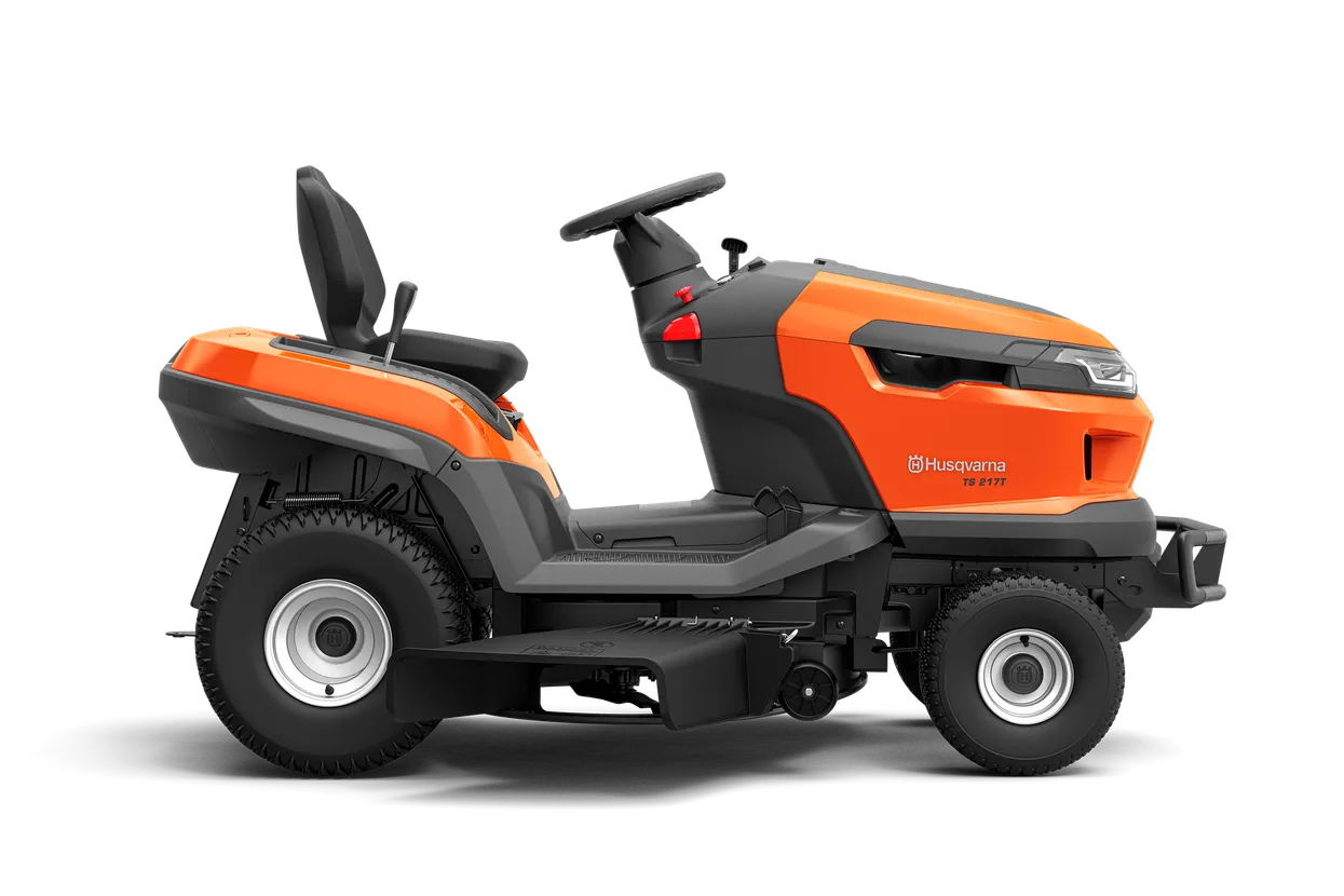 Husqvarna TS 217T de profil, carter de coupe de 108 cm